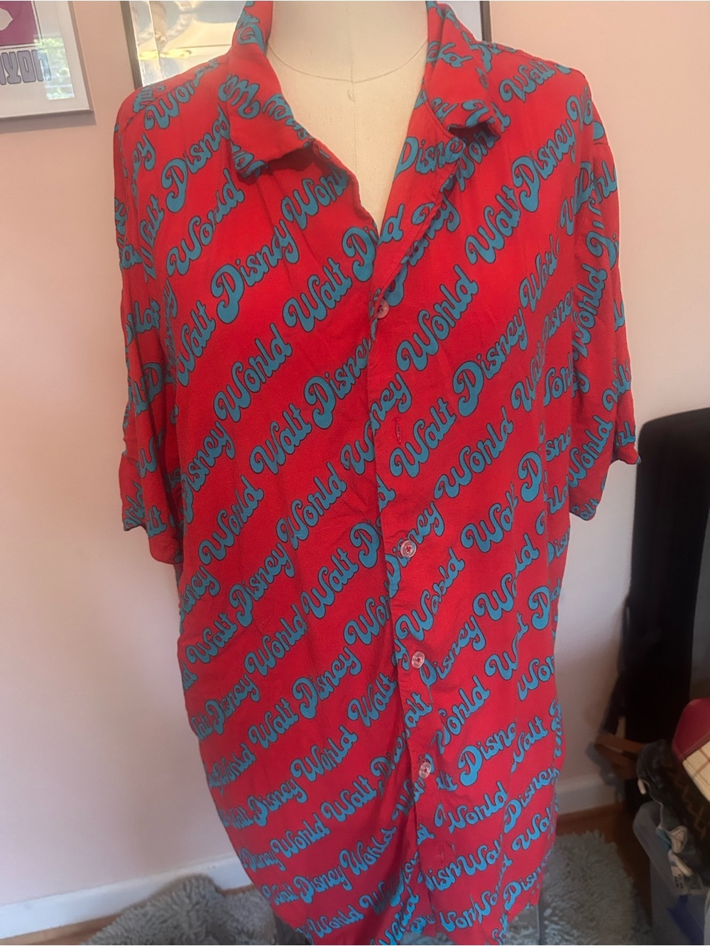 Walt Disney World Red Short-Sleeve Button-Down Shirt with Blue Script